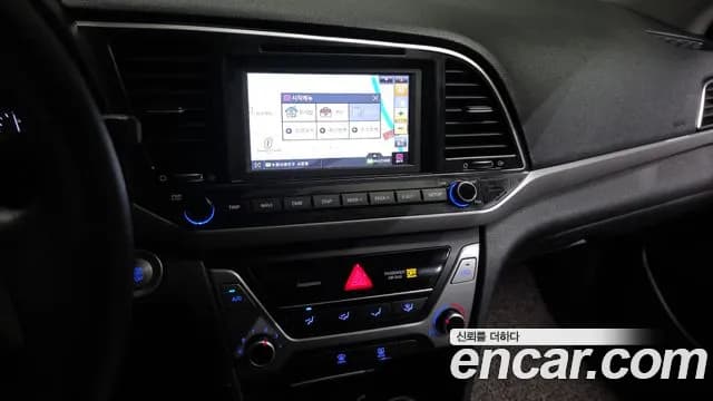 2018 Hyundai Avante AD 1.6 GDI Value Plus Sold VIN KMHD641DBJU434765 – photo 14 2018 Hyundai Avante AD 1.6 GDI Value Plus Sold VIN KMHD641DBJU434765 – photo 14