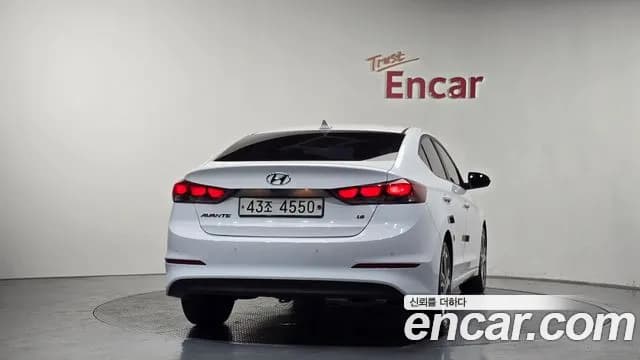 2018 Hyundai Avante AD 1.6 GDI Value Plus Sold VIN KMHD641DBJU441932 – undercarriage 2018 Hyundai Avante AD 1.6 GDI Value Plus Sold VIN KMHD641DBJU441932 – undercarriage