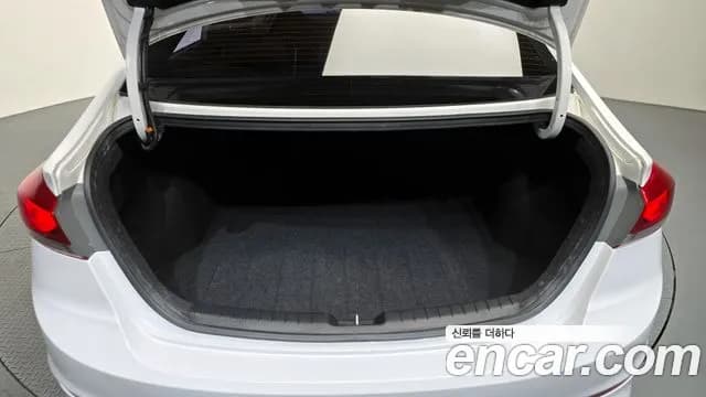 2018 Hyundai Avante AD 1.6 GDI Value Plus Sold VIN KMHD641DBJU441932 – photo 34 2018 Hyundai Avante AD 1.6 GDI Value Plus Sold VIN KMHD641DBJU441932 – photo 34