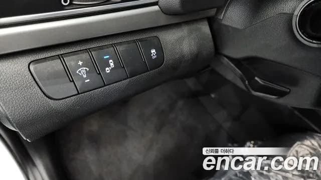 2018 Hyundai Avante AD 1.6 GDI Value Plus Sold VIN KMHD641DBJU448500 – photo 16 2018 Hyundai Avante AD 1.6 GDI Value Plus Sold VIN KMHD641DBJU448500 – photo 16