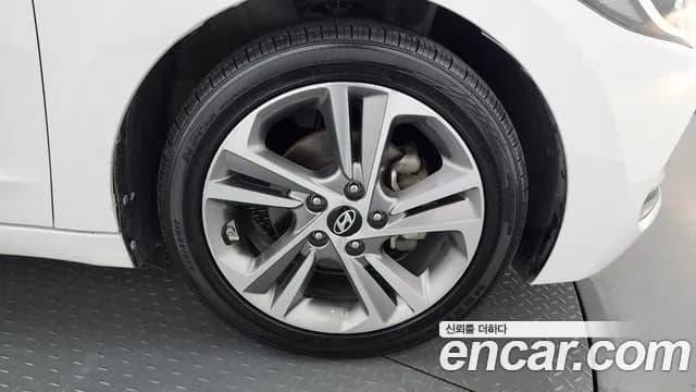 2018 Hyundai Avante AD 1.6 GDI Value Plus Sold VIN KMHD641DBJU448500 – photo 22 2018 Hyundai Avante AD 1.6 GDI Value Plus Sold VIN KMHD641DBJU448500 – photo 22