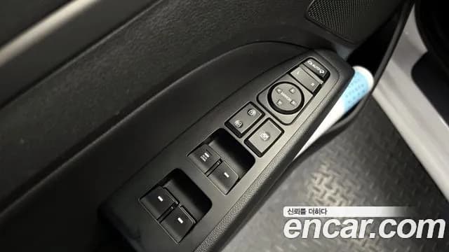 2018 Hyundai Avante AD 1.6 GDI Value Plus Sold VIN KMHD641DBJU470130 – photo 25 2018 Hyundai Avante AD 1.6 GDI Value Plus Sold VIN KMHD641DBJU470130 – photo 25