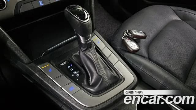 2018 Hyundai Avante AD 1.6 GDI Value Plus Sold VIN KMHD641DBJU484416 – photo 25 2018 Hyundai Avante AD 1.6 GDI Value Plus Sold VIN KMHD641DBJU484416 – photo 25