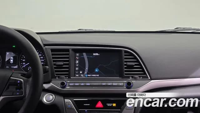 2018 Hyundai Avante AD 1.6 GDI Value Plus Sold VIN KMHD641DBJU491474 – photo 13 2018 Hyundai Avante AD 1.6 GDI Value Plus Sold VIN KMHD641DBJU491474 – photo 13