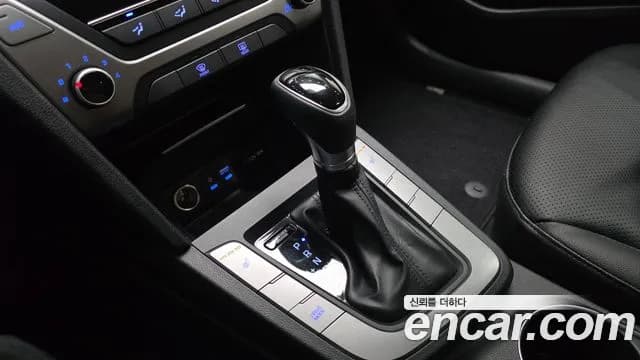 2018 Hyundai Avante AD 1.6 GDI Value Plus Sold VIN KMHD641DBJU491474 – photo 18 2018 Hyundai Avante AD 1.6 GDI Value Plus Sold VIN KMHD641DBJU491474 – photo 18