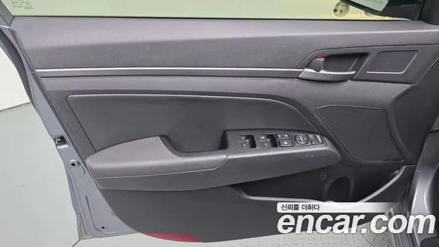 2018 Hyundai Avante AD 1.6 GDI Value Plus Sold VIN KMHD641DBJU491474 – photo 23 2018 Hyundai Avante AD 1.6 GDI Value Plus Sold VIN KMHD641DBJU491474 – photo 23