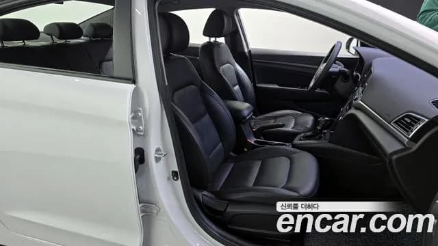 2018 Hyundai Avante AD 1.6 GDI Value Plus Sold VIN KMHD641DBJU494273 – front exterior 2018 Hyundai Avante AD 1.6 GDI Value Plus Sold VIN KMHD641DBJU494273 – front exterior