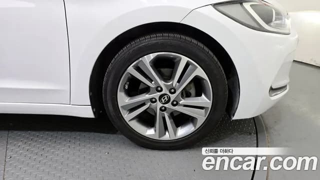2018 Hyundai Avante AD 1.6 GDI Value Plus Sold VIN KMHD641DBJU494273 – dashboard 2018 Hyundai Avante AD 1.6 GDI Value Plus Sold VIN KMHD641DBJU494273 – dashboard