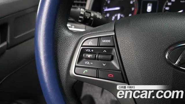 2018 Hyundai Avante AD 1.6 GDI Value Plus Sold VIN KMHD641DBJU495664 – exterior detail 2018 Hyundai Avante AD 1.6 GDI Value Plus Sold VIN KMHD641DBJU495664 – exterior detail