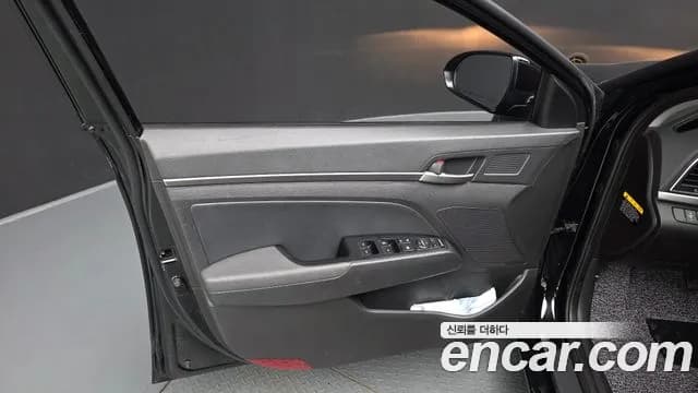 2018 Hyundai Avante AD 1.6 GDI Value Plus Sold VIN KMHD641DBJU495664 – photo 19 2018 Hyundai Avante AD 1.6 GDI Value Plus Sold VIN KMHD641DBJU495664 – photo 19