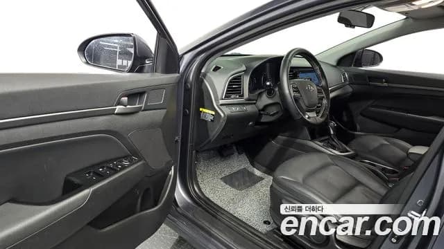 2018 Hyundai Avante AD 1.6 GDI Value Plus Sold VIN KMHD641DBJU504995 – photo 15 2018 Hyundai Avante AD 1.6 GDI Value Plus Sold VIN KMHD641DBJU504995 – photo 15