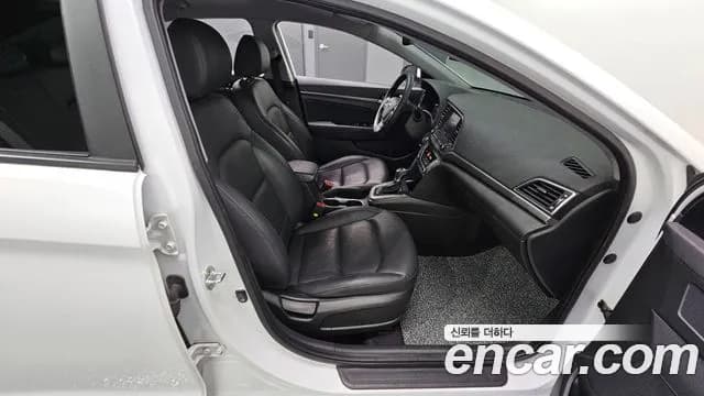 2018 Hyundai Avante AD 1.6 GDI Value Plus Sold VIN KMHD641DBJU513894 – photo 14 2018 Hyundai Avante AD 1.6 GDI Value Plus Sold VIN KMHD641DBJU513894 – photo 14