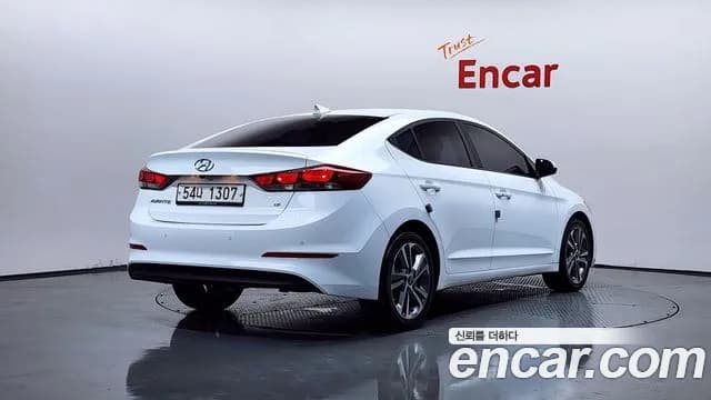 2018 Hyundai Avante AD 1.6 GDI Value Plus Sold VIN KMHD641DBJU525955 – front exterior 2018 Hyundai Avante AD 1.6 GDI Value Plus Sold VIN KMHD641DBJU525955 – front exterior