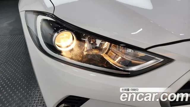 2018 Hyundai Avante AD 1.6 GDI Value Plus Sold VIN KMHD641DBJU525955 – engine bay 2018 Hyundai Avante AD 1.6 GDI Value Plus Sold VIN KMHD641DBJU525955 – engine bay