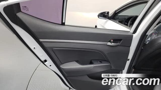 2018 Hyundai Avante AD 1.6 GDI Value Plus Sold VIN KMHD641DBJU525955 – photo 12 2018 Hyundai Avante AD 1.6 GDI Value Plus Sold VIN KMHD641DBJU525955 – photo 12