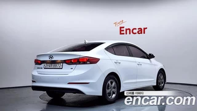 2018 Hyundai Avante AD 1.6 GDI Style Sold VIN KMHD641DBJU529786 – photo 13 2018 Hyundai Avante AD 1.6 GDI Style Sold VIN KMHD641DBJU529786 – photo 13