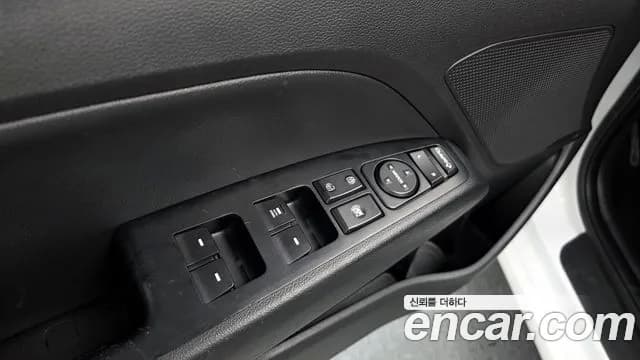 2018 Hyundai Avante AD 1.6 GDI Value Plus Sold VIN KMHD641DBJU559124 – photo 12 2018 Hyundai Avante AD 1.6 GDI Value Plus Sold VIN KMHD641DBJU559124 – photo 12
