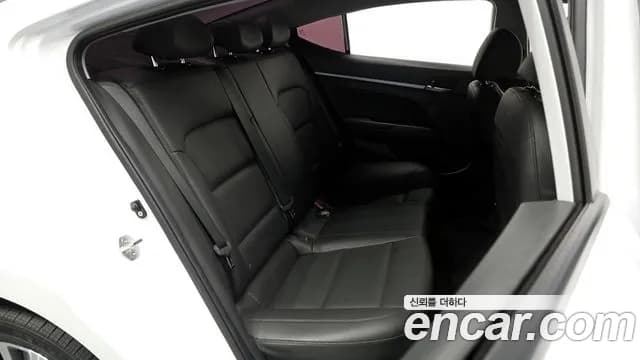 2018 Hyundai Avante AD 1.6 GDI Value Plus Sold VIN KMHD641DBJU559124 – photo 25 2018 Hyundai Avante AD 1.6 GDI Value Plus Sold VIN KMHD641DBJU559124 – photo 25
