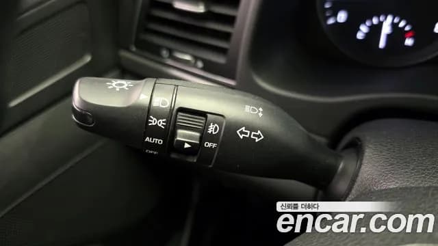 2018 Hyundai Avante AD 1.6 GDI Value Plus Sold VIN KMHD641DBJU574717 – front exterior 2018 Hyundai Avante AD 1.6 GDI Value Plus Sold VIN KMHD641DBJU574717 – front exterior