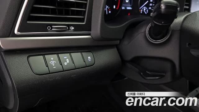 2018 Hyundai Avante AD 1.6 GDI Value Plus Sold VIN KMHD641DBJU574717 – rear exterior 2018 Hyundai Avante AD 1.6 GDI Value Plus Sold VIN KMHD641DBJU574717 – rear exterior