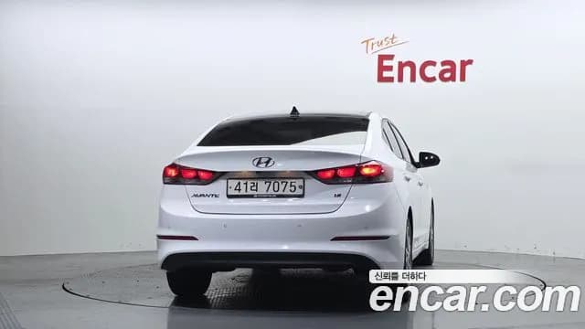 2018 Hyundai Avante AD 1.6 GDI Value Plus Sold VIN KMHD641DBJU574717 – dashboard 2018 Hyundai Avante AD 1.6 GDI Value Plus Sold VIN KMHD641DBJU574717 – dashboard
