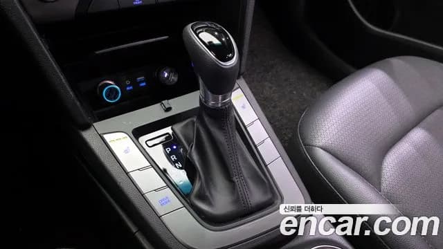 2018 Hyundai Avante AD 1.6 GDI Value Plus Sold VIN KMHD641DBJU574717 – engine bay 2018 Hyundai Avante AD 1.6 GDI Value Plus Sold VIN KMHD641DBJU574717 – engine bay