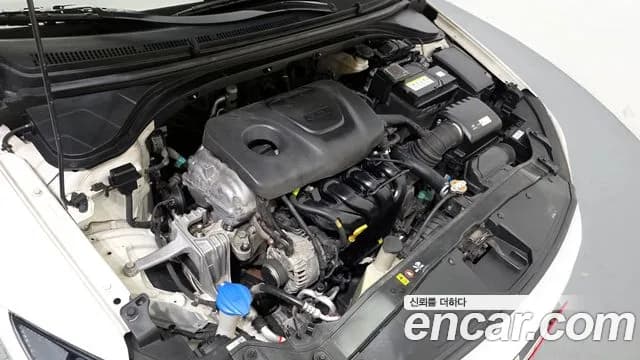 2018 Hyundai Avante AD 1.6 GDI Value Plus Sold VIN KMHD641DBJU574717 – undercarriage 2018 Hyundai Avante AD 1.6 GDI Value Plus Sold VIN KMHD641DBJU574717 – undercarriage