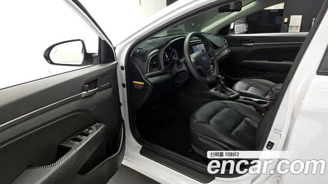 2018 Hyundai Avante AD 1.6 GDI Value Plus Sold VIN KMHD641DBJU574717 – odometer reading 2018 Hyundai Avante AD 1.6 GDI Value Plus Sold VIN KMHD641DBJU574717 – odometer reading