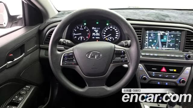 2018 Hyundai Avante AD 1.6 GDI Value Plus Sold VIN KMHD641DBJU574717 – photo 13 2018 Hyundai Avante AD 1.6 GDI Value Plus Sold VIN KMHD641DBJU574717 – photo 13
