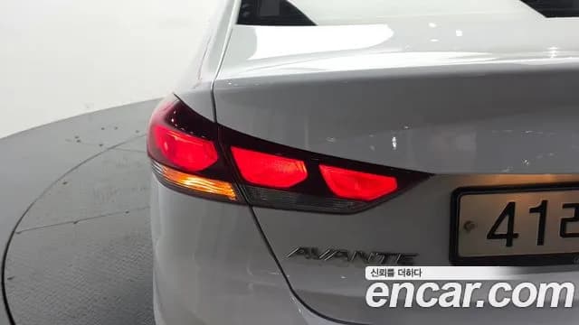 2018 Hyundai Avante AD 1.6 GDI Value Plus Sold VIN KMHD641DBJU574717 – photo 19 2018 Hyundai Avante AD 1.6 GDI Value Plus Sold VIN KMHD641DBJU574717 – photo 19