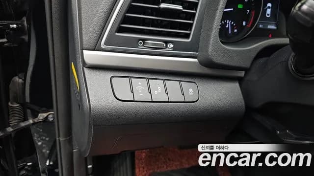 2018 Hyundai Avante AD 1.6 GDI Value Plus Sold VIN KMHD641DBJU586240 – photo 15 2018 Hyundai Avante AD 1.6 GDI Value Plus Sold VIN KMHD641DBJU586240 – photo 15