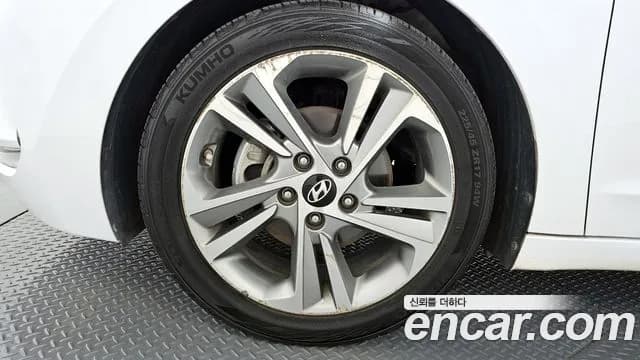 2018 Hyundai Avante AD 1.6 GDI Value Plus Sold VIN KMHD641DBJU586957 – photo 21 2018 Hyundai Avante AD 1.6 GDI Value Plus Sold VIN KMHD641DBJU586957 – photo 21