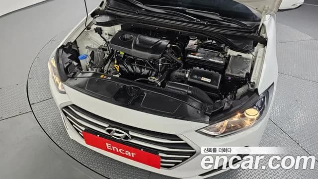 2018 Hyundai Avante AD 1.6 GDI Value Plus Sold VIN KMHD641DBJU595232 – interior seats 2018 Hyundai Avante AD 1.6 GDI Value Plus Sold VIN KMHD641DBJU595232 – interior seats