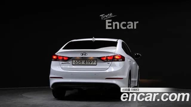 2018 Hyundai Avante AD 1.6 GDI Value Plus Sold VIN KMHD641DBJU605143 – front exterior 2018 Hyundai Avante AD 1.6 GDI Value Plus Sold VIN KMHD641DBJU605143 – front exterior