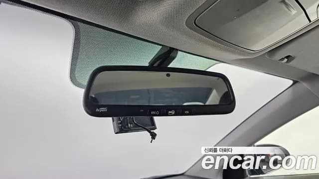 2018 Hyundai Avante AD 1.6 GDI Value Plus Sold VIN KMHD641DBJU607389 – trunk area 2018 Hyundai Avante AD 1.6 GDI Value Plus Sold VIN KMHD641DBJU607389 – trunk area