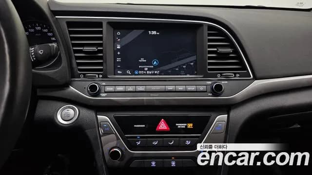 2018 Hyundai Avante AD 1.6 GDI Value Plus Sold VIN KMHD641DBJU608907 – photo 13 2018 Hyundai Avante AD 1.6 GDI Value Plus Sold VIN KMHD641DBJU608907 – photo 13