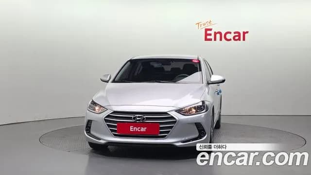 2018 Hyundai Avante AD 1.6 GDI Value Plus Sold VIN KMHD641DBJU631463 – trunk area 2018 Hyundai Avante AD 1.6 GDI Value Plus Sold VIN KMHD641DBJU631463 – trunk area