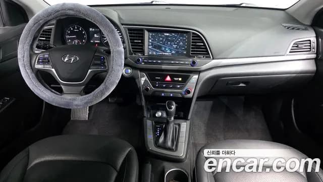 2018 Hyundai Avante AD 1.6 GDI Value Plus Sold VIN KMHD641DBJU638016 – front exterior 2018 Hyundai Avante AD 1.6 GDI Value Plus Sold VIN KMHD641DBJU638016 – front exterior