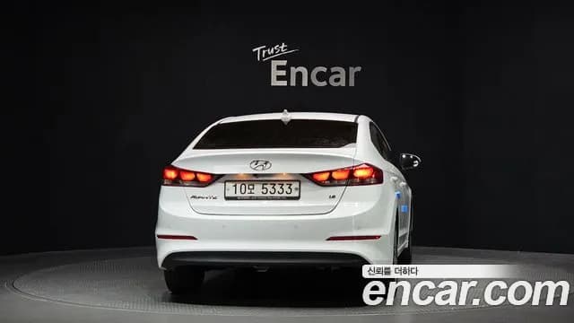 2018 Hyundai Avante AD 1.6 GDI Value Plus Sold VIN KMHD641DBJU638194 – rear exterior 2018 Hyundai Avante AD 1.6 GDI Value Plus Sold VIN KMHD641DBJU638194 – rear exterior