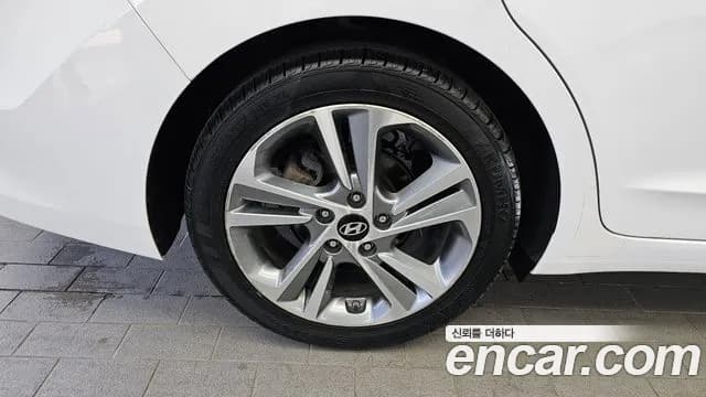 2018 Hyundai Avante AD 1.6 GDI Value Plus Sold VIN KMHD641DBJU638194 – photo 21 2018 Hyundai Avante AD 1.6 GDI Value Plus Sold VIN KMHD641DBJU638194 – photo 21