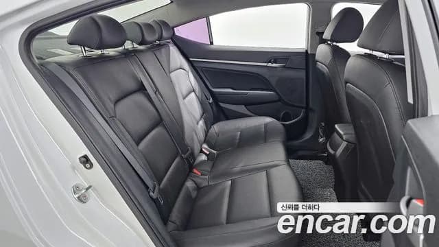 2018 Hyundai Avante AD 1.6 GDI Value Plus Sold VIN KMHD641DBJU640611 – photo 11 2018 Hyundai Avante AD 1.6 GDI Value Plus Sold VIN KMHD641DBJU640611 – photo 11