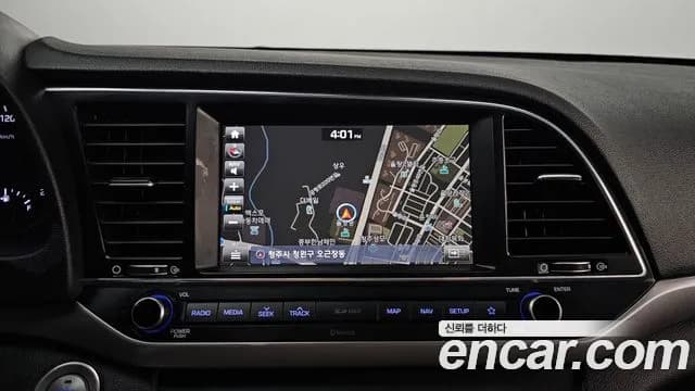 2018 Hyundai Avante AD 1.6 GDI Value Plus Sold VIN KMHD641DBJU655215 – interior seats 2018 Hyundai Avante AD 1.6 GDI Value Plus Sold VIN KMHD641DBJU655215 – interior seats