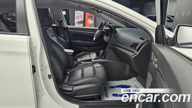 2018 Hyundai Avante AD 1.6 GDI Value Plus Sold VIN KMHD641DBJU655215 – photo 16 2018 Hyundai Avante AD 1.6 GDI Value Plus Sold VIN KMHD641DBJU655215 – photo 16