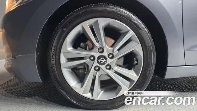 2018 Hyundai Avante AD 1.6 GDI Value Plus Sold VIN KMHD641DBJU673868 – odometer reading 2018 Hyundai Avante AD 1.6 GDI Value Plus Sold VIN KMHD641DBJU673868 – odometer reading