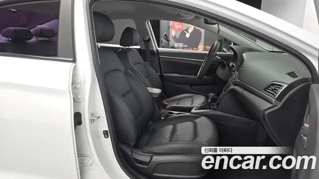 2018 Hyundai Avante AD 1.6 GDI Value Plus Sold VIN KMHD641DBJU684740 – odometer reading 2018 Hyundai Avante AD 1.6 GDI Value Plus Sold VIN KMHD641DBJU684740 – odometer reading