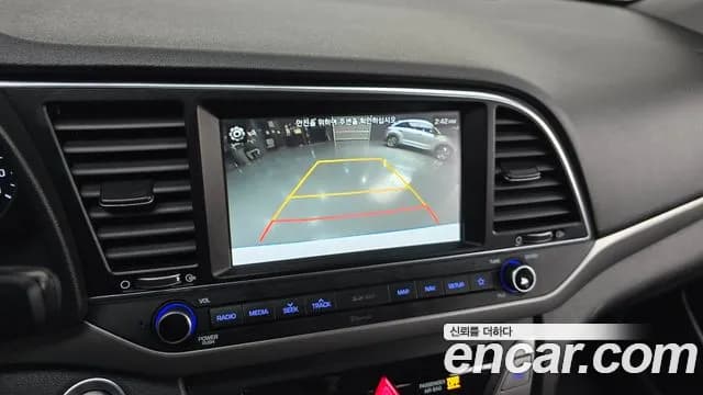 2018 Hyundai Avante AD 1.6 GDI Value Plus Sold VIN KMHD641DBJU689582 – photo 19 2018 Hyundai Avante AD 1.6 GDI Value Plus Sold VIN KMHD641DBJU689582 – photo 19
