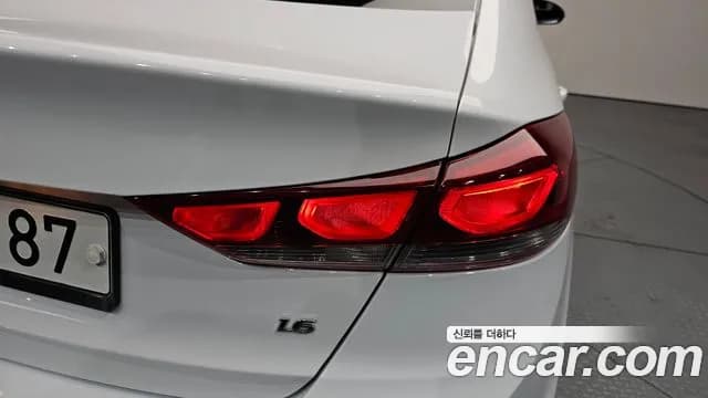 2018 Hyundai Avante AD 1.6 GDI Value Plus Sold VIN KMHD641DBJU695910 – photo 21 2018 Hyundai Avante AD 1.6 GDI Value Plus Sold VIN KMHD641DBJU695910 – photo 21