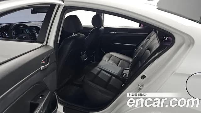 2018 Hyundai Avante AD 1.6 GDI Value Plus Sold VIN KMHD641DBJU695910 – photo 26 2018 Hyundai Avante AD 1.6 GDI Value Plus Sold VIN KMHD641DBJU695910 – photo 26