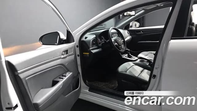 2018 Hyundai Avante AD 1.6 GDI Value Plus Sold VIN KMHD641DBJU702018 – undercarriage 2018 Hyundai Avante AD 1.6 GDI Value Plus Sold VIN KMHD641DBJU702018 – undercarriage