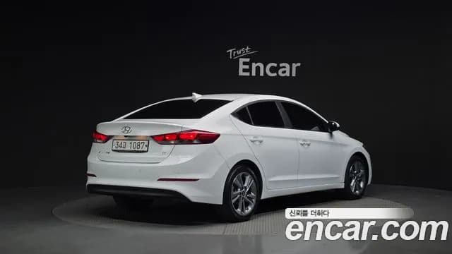 2018 Hyundai Avante AD 1.6 GDI Value Plus Sold VIN KMHD641DBJU708881 – dashboard 2018 Hyundai Avante AD 1.6 GDI Value Plus Sold VIN KMHD641DBJU708881 – dashboard